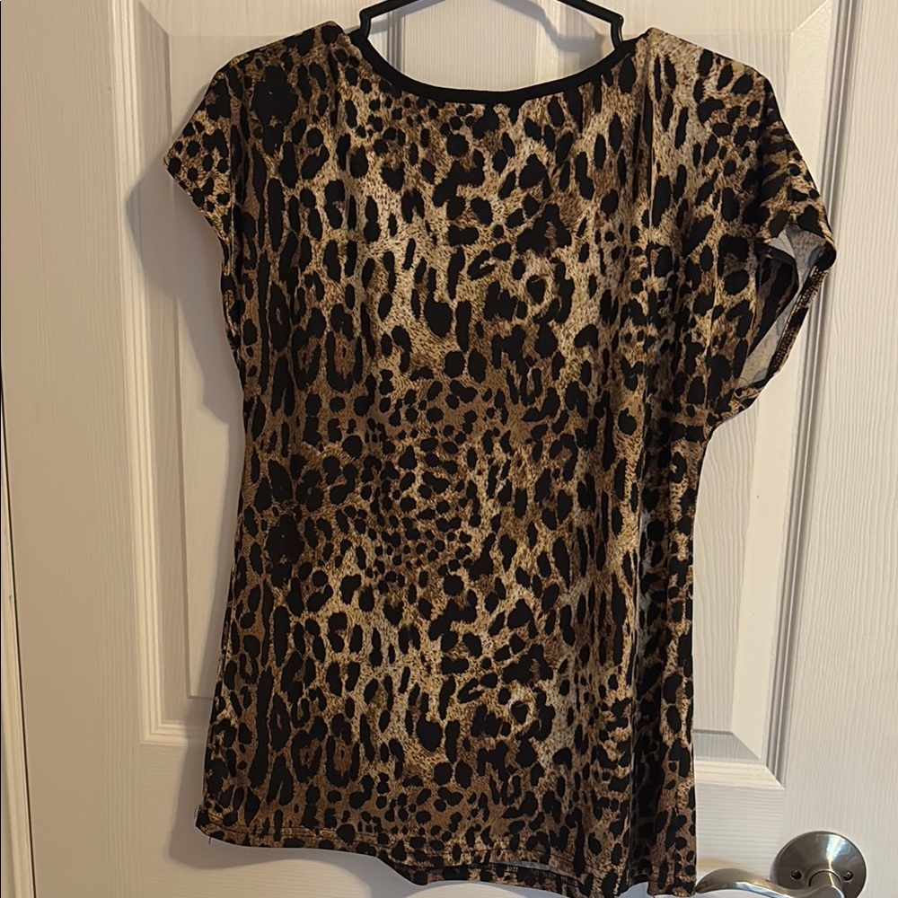 Leopard Print Women's Top - Picture 6 of 6